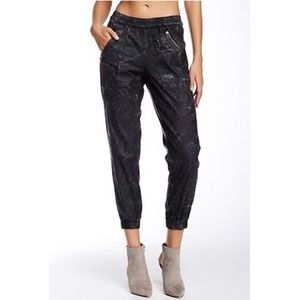 DWP joggers